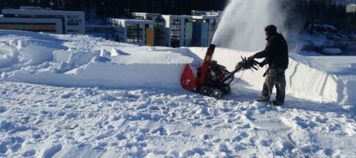 Snømåking av tak for KLP